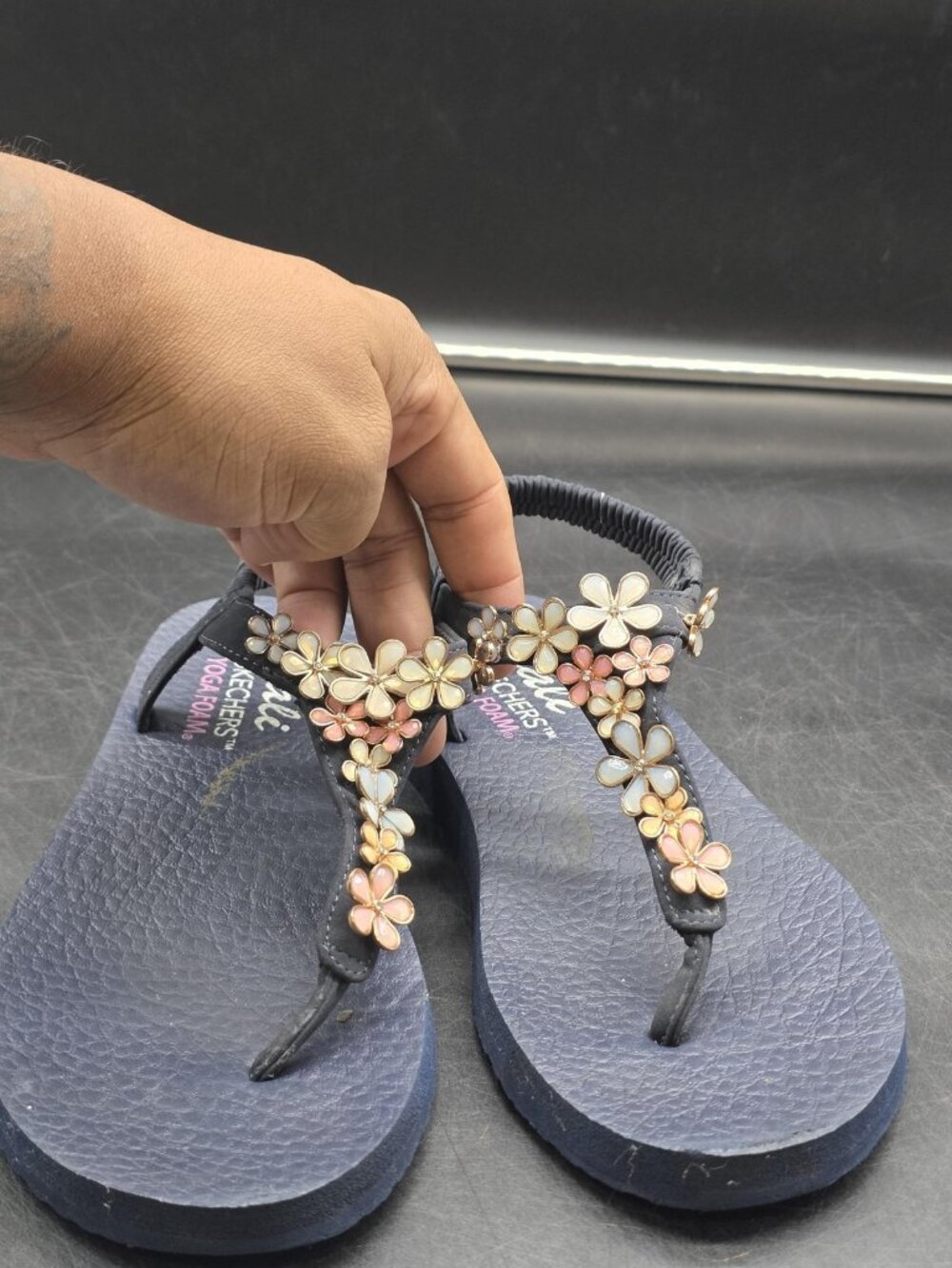 Skechers Sandals Womens 8.5 Cali Yoga Meditation Glass Daisy Foam Floral Shoes